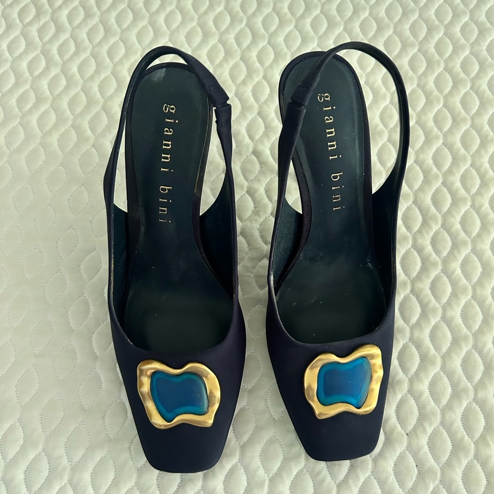 Gianni Bini Black Slingback Heels with Gold and Turquoise Accent